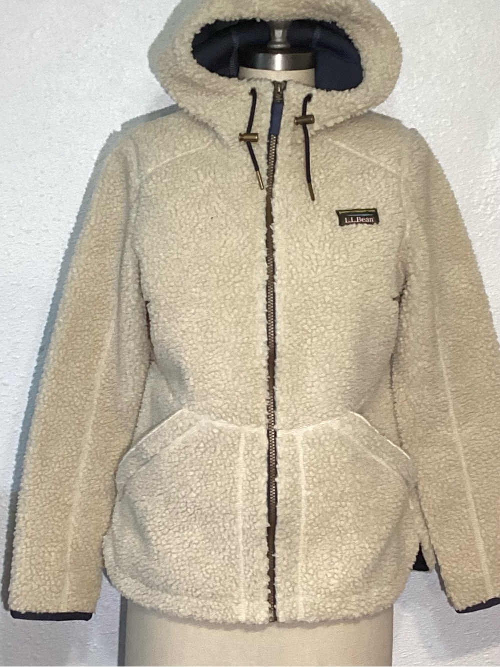 L.L. Bean mountain pile Sherpa Zip Jacket size small - Picture 6 of 9